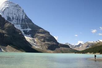 mount robson emperor face